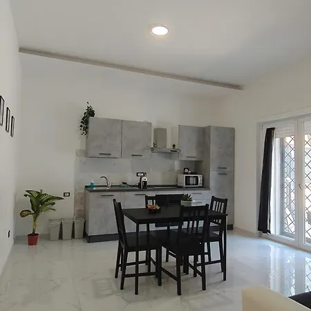 Zzzstation Apartment *